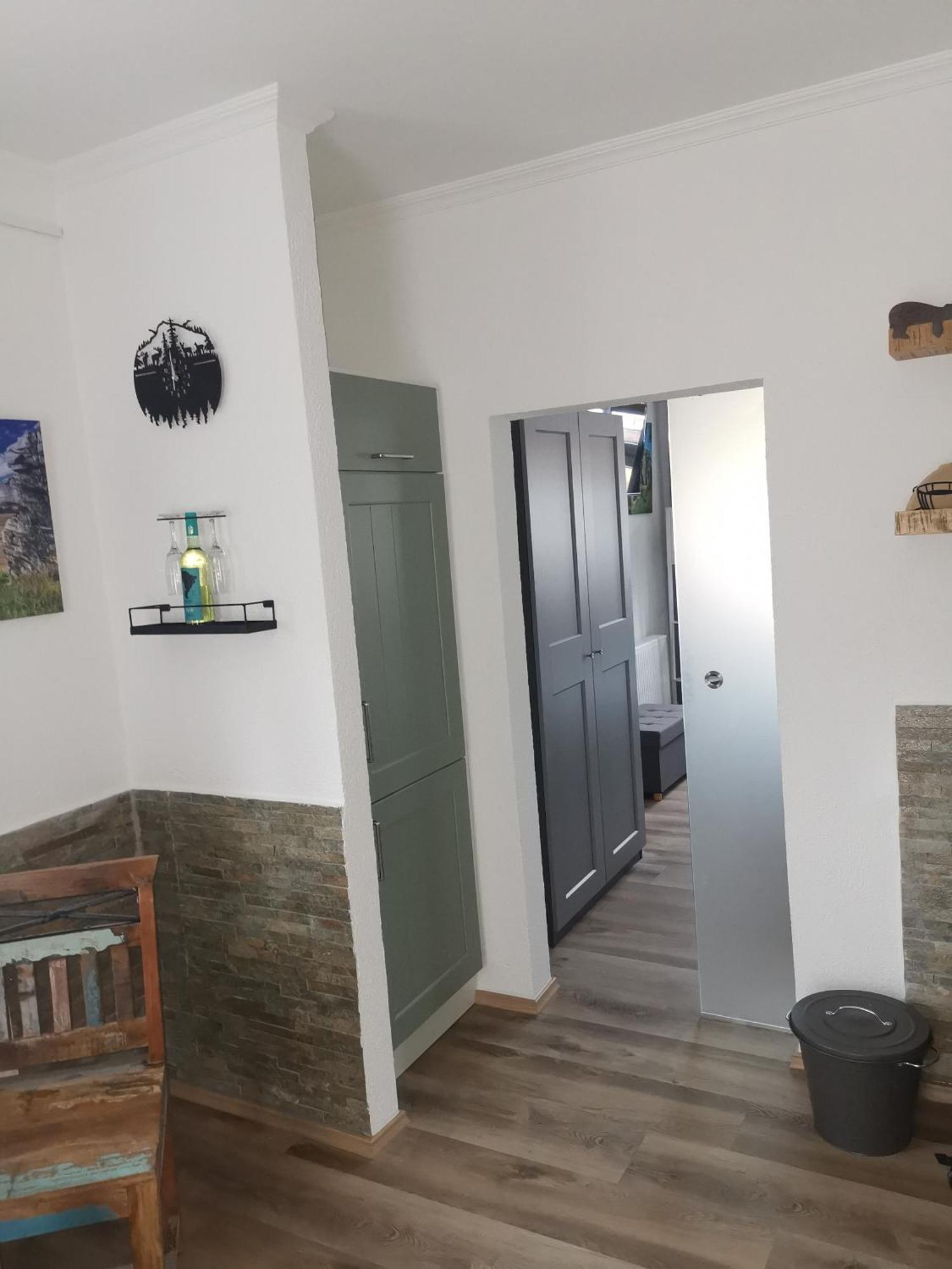 Pauls Hexenhaus Wohnung Hexe Mit Fahrrad Garage Und Innenhof Fuer Motorraeder Thale Exterior foto